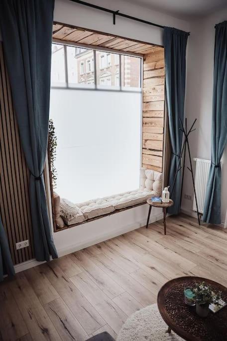 Cozy Dreams: Deluxe 2-Zimmer-Apartment -Kueche Nuremberg Extérieur photo